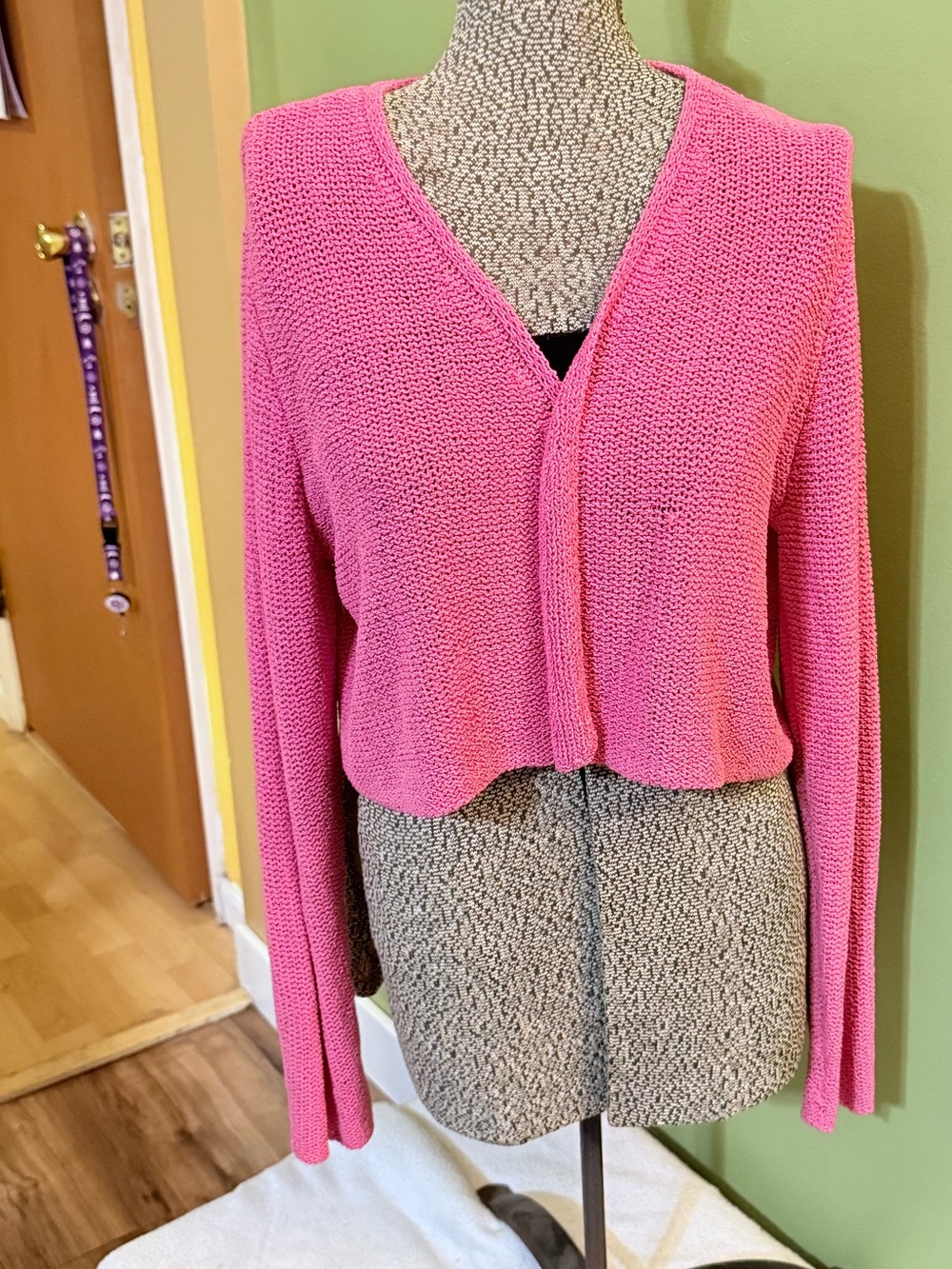 Women's Pink Cardigan sweater NWT
